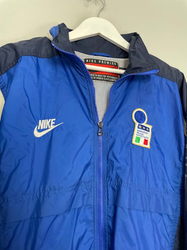 1996 97 ITALY RAIN JACKET (L) NIKE on Sale