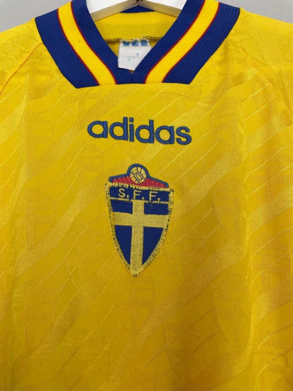 1994 95 SWEDEN HOME SHIRT (M) ADIDAS Online Sale