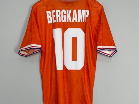 1994 NETHERLANDS BERGKAMP #10 HOME SHIRT (M) LOTTO For Sale