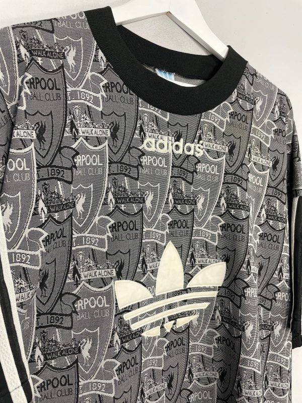 1993 95 LIVERPOOL TRAINING SHIRT (XL) ADIDAS For Sale