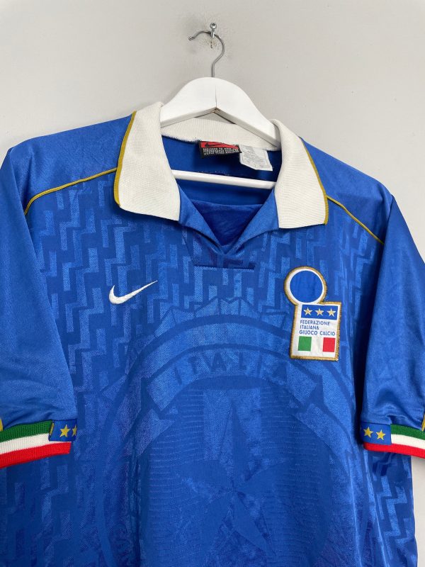 1995 96 ITALY HOME SHIRT (L) NIKE Online now