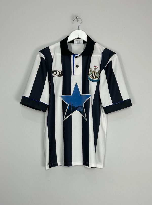 1993 95 NEWCASTLE UNITED HOME SHIRT (M) ASICS For Sale