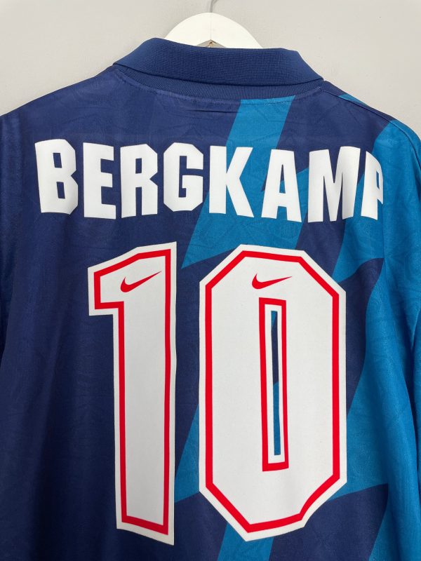 1995 96 ARSENAL BERGKAMP #10 L S AWAY SHIRT (XL) NIKE Online Hot Sale